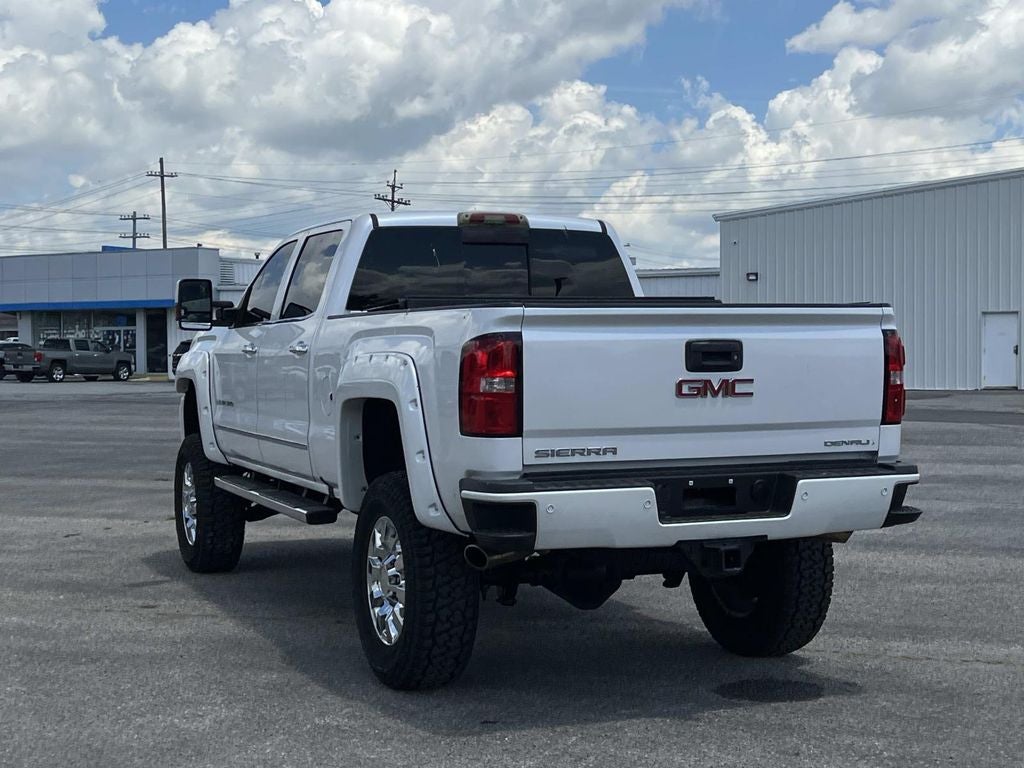 2018 GMC Sierra 2500 HD — detail view