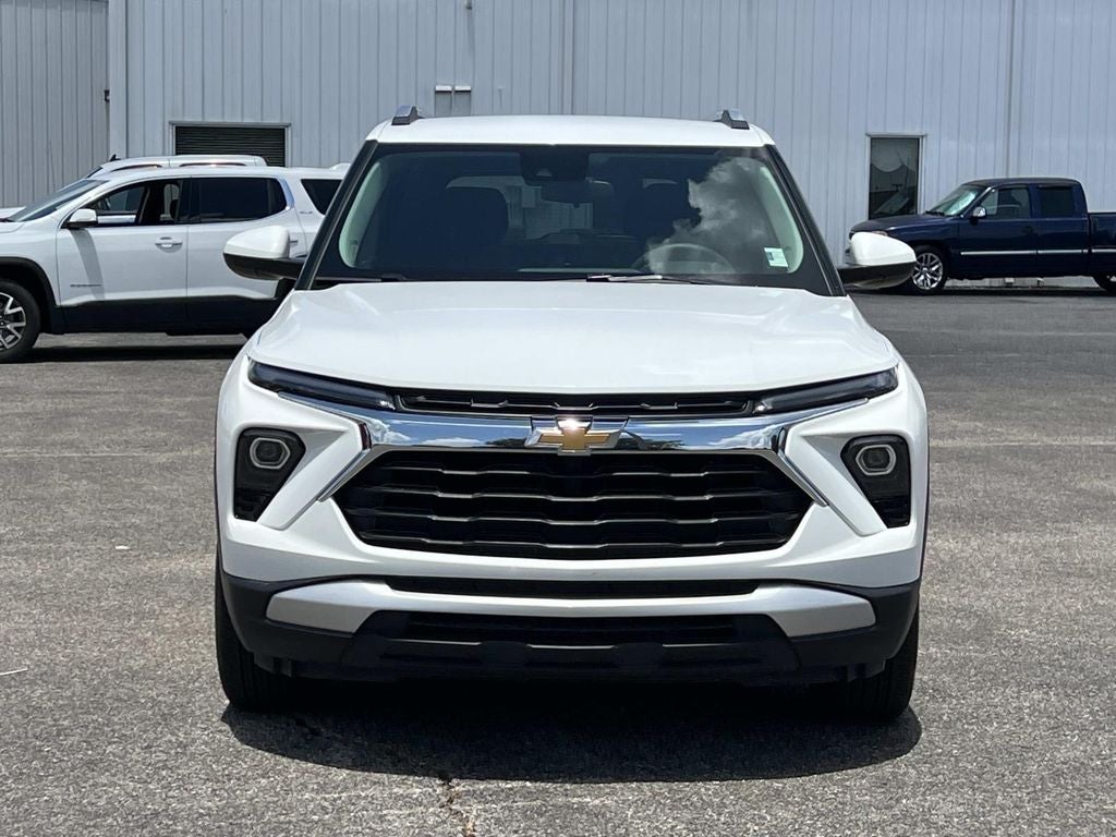 2025 Chevrolet Trailblazer — side profile view